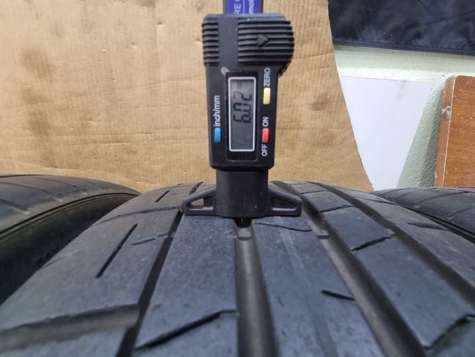 Гуми 235/ 35/19 pirelli p zero