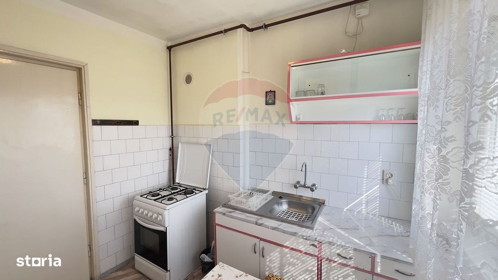 Apartament cu 3 camere de închiriat în zona Podgoria
