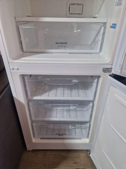 Холодильник indesid