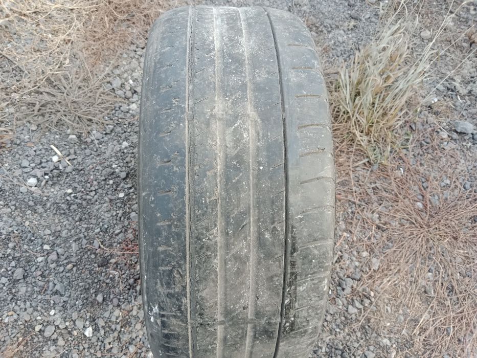 Продам одно колесо с диском