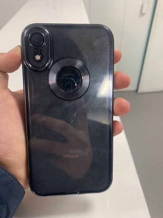 Продам айфон хр 128