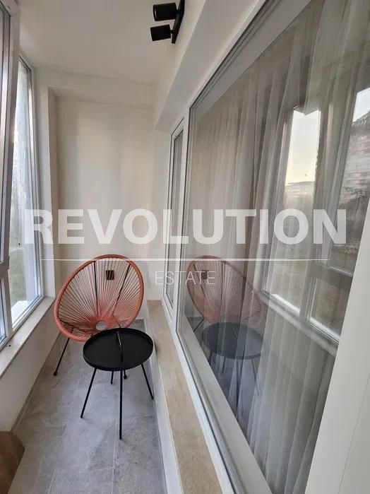 Дава се под наем Тристаен апартамент в Варна, Чайка - 67 кв.м за 947.58 € - Снимка #6