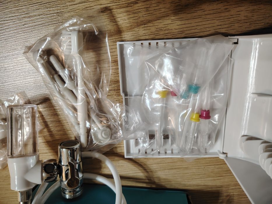 Dus bucal cu conectarea directa la reteaua de apa.