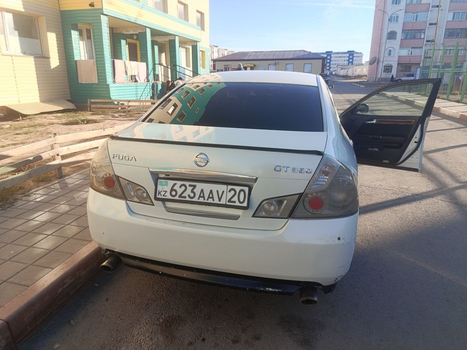 Продам ниссан Фуга