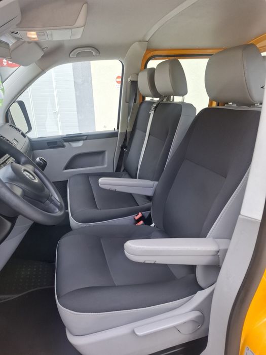 Vw T5 Doka / 2012 / 140 Cp