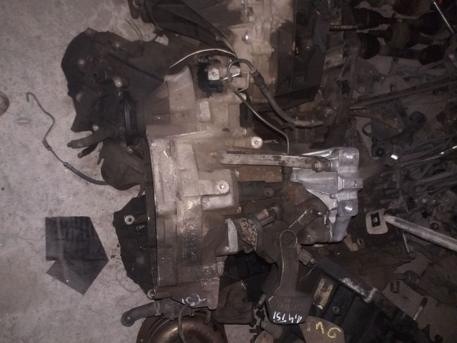 Cutie Viteze Scirocco Golf 6 Tiguan Passat 1.4 Tsi CAV KWB