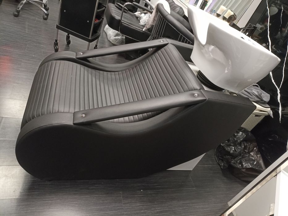 Фризьорска измивна колана