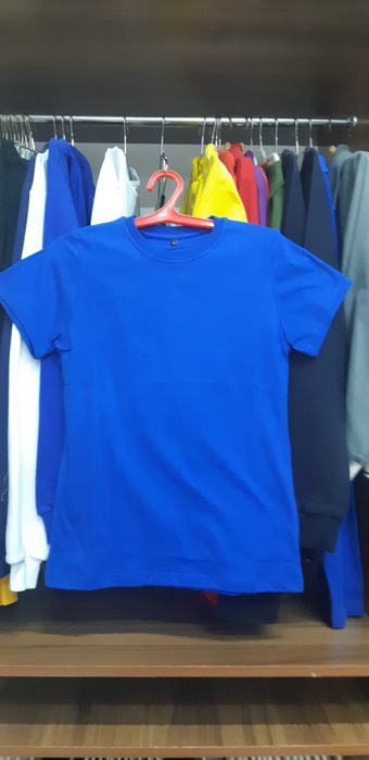 Футболки оптом и в розницу в большом ассортименте