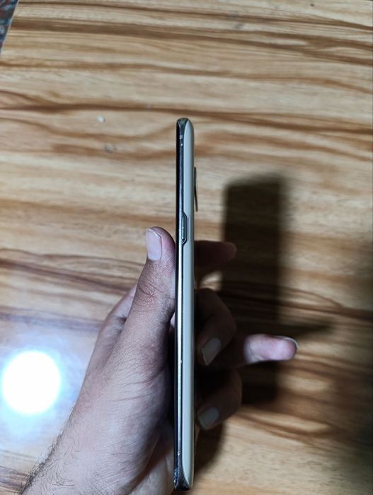 Samsung s10 5g sotiladi