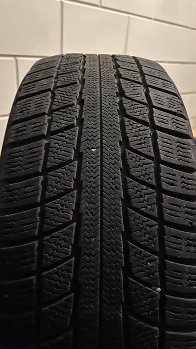 Зимние шины 225/60/17