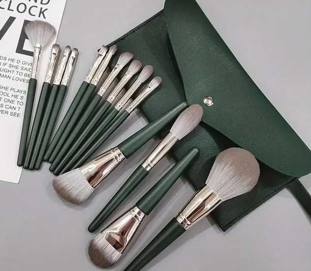 Четки - 14-частен луксозен комплект