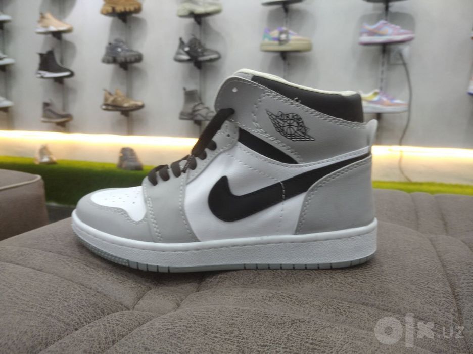Jordan 1 krossovka