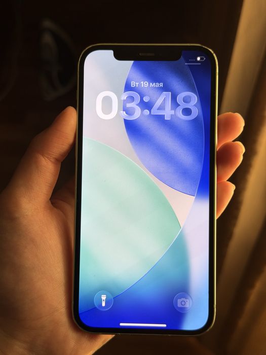 iphone 12, 128 Гб, 77 емкость