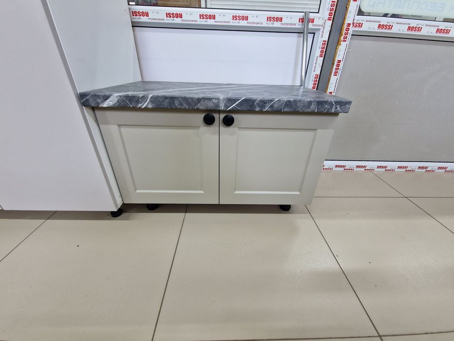 Мебельные тумбы для дома