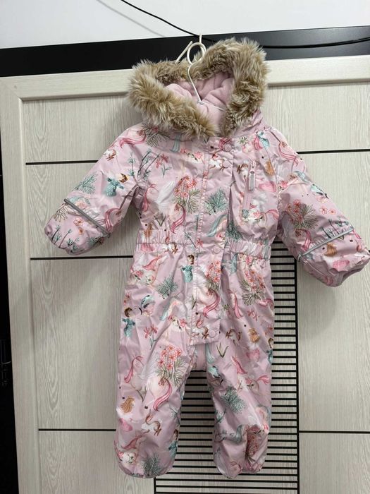 Зимен непромокаем космонавт с пухакава качулка, Next