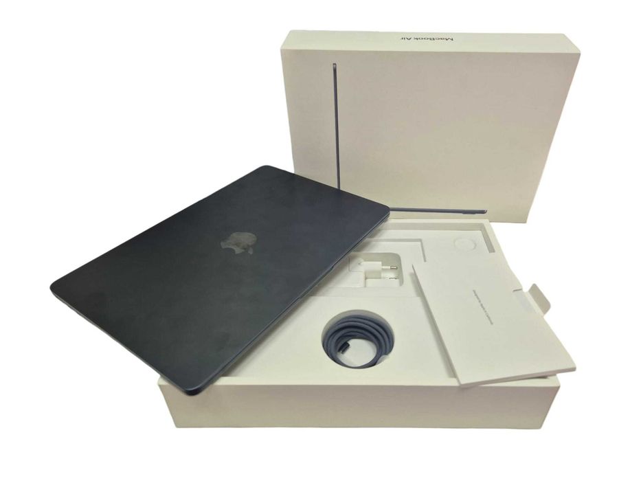 Macbook Air 13 M4 / Amanet Cashbook Bucuresti Unirii