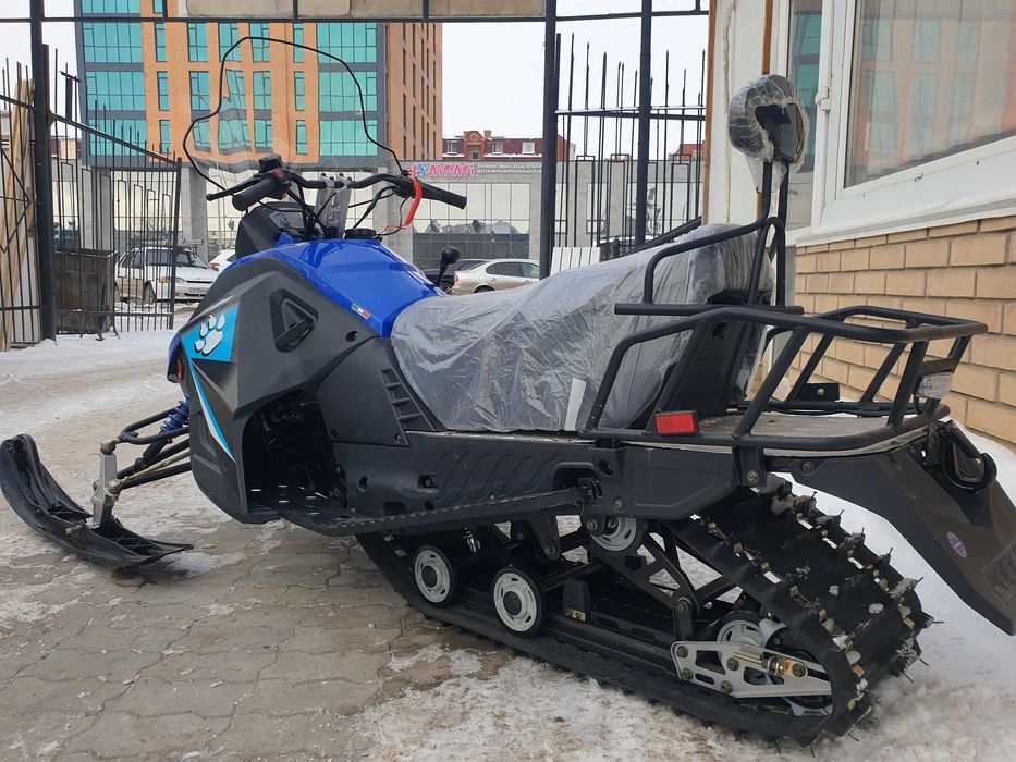 Продам снегоход БАРЫС СМ 200