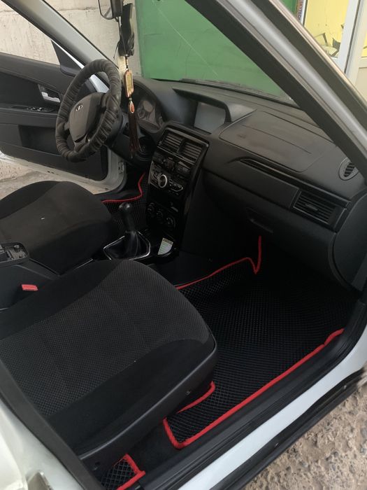 Ева полики и химчистка авто