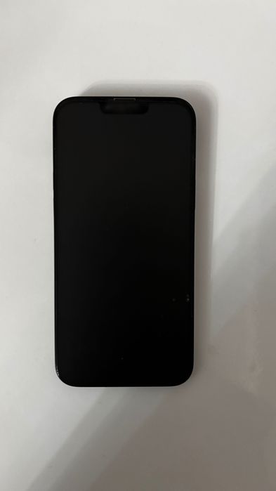iPhone 14 plus в идеальном состоянии