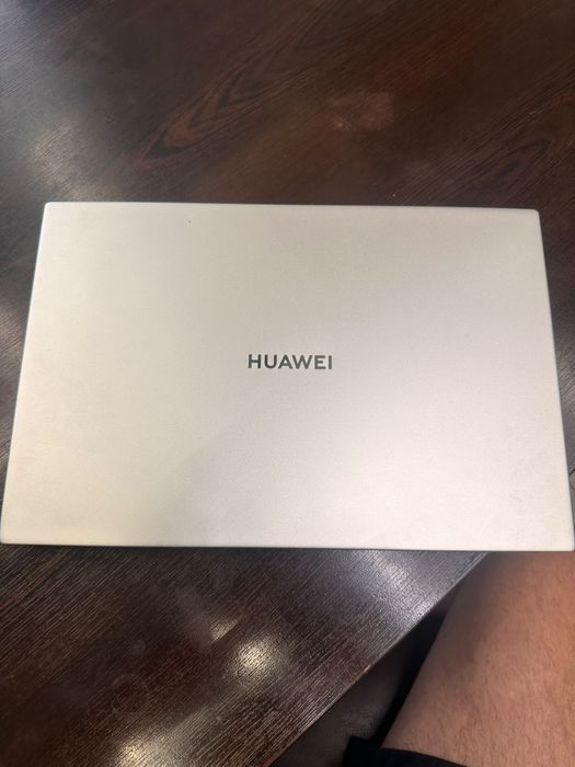 Huawei Matebook D14