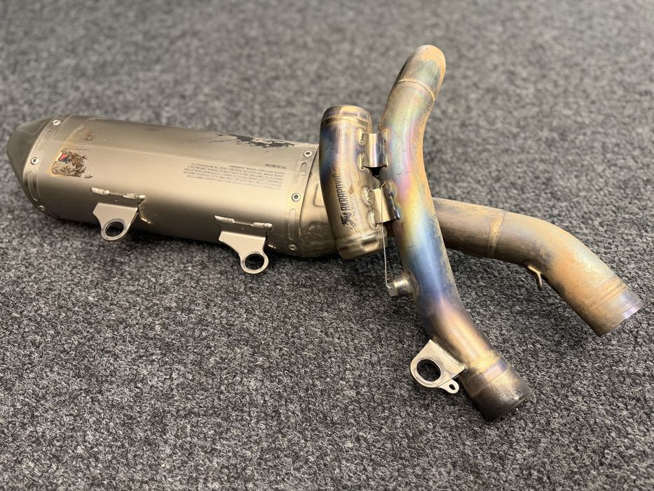 Продавам генерация Akrapovic