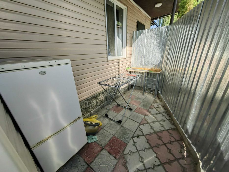 Сдается времянка в микрорайоне Восточный.