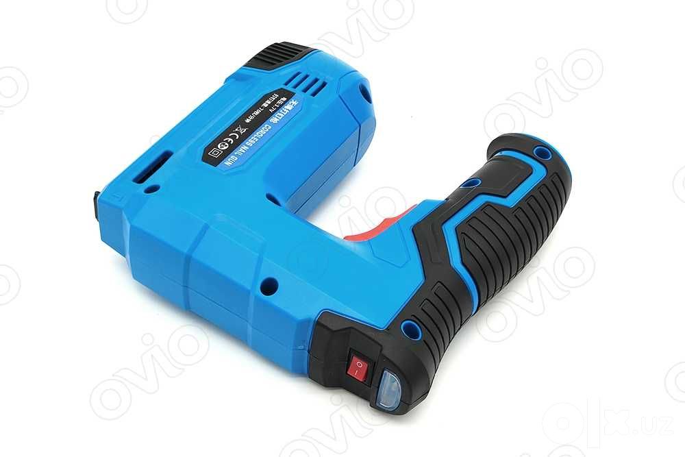 Cтеплер аккумуляторный, мебельный, строительный 2 в 1 MOYI HNG40V Pro