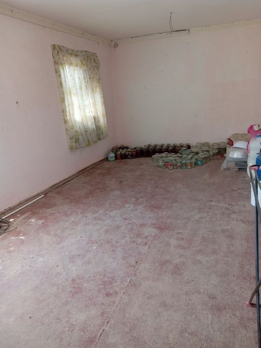 M39 trassa bo‘yida maktab va bitonkagacha 800 metr.  6 xonali uy