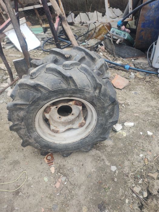 Vinde roti motocultor