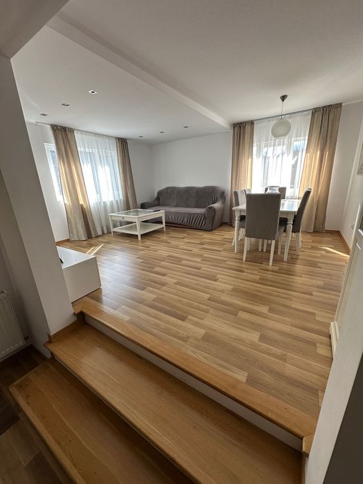 House in Cimpa - View 3