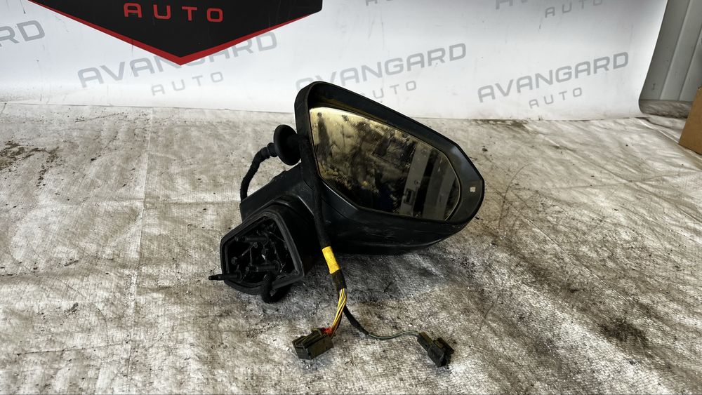 Audi Q2 81A ляво огледало