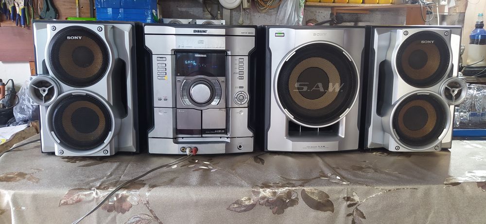 Продам муз.центр SONY.