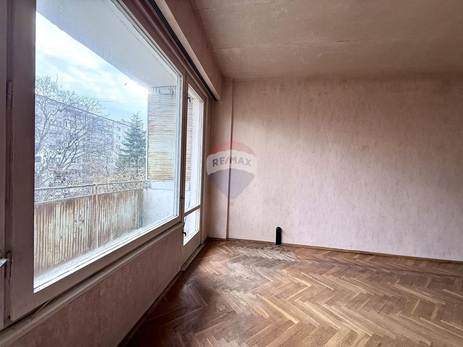 Продава се Тристаен апартамент в Варна, Левски - 80 кв.м за 1039 €/кв.м - Снимка #11
