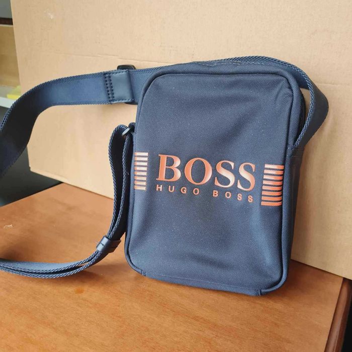 мъжка чанта BOSS Pixel Crossbody Bag