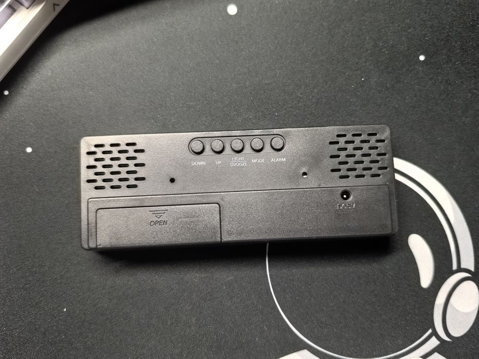 настольные  часы