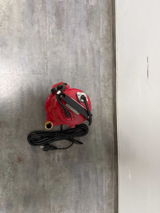 Помпа водна потопяема 900W 1" 50L/min 32m 8m кабел RD-CAWP53/	Помпа водна мръсна вода 1100W