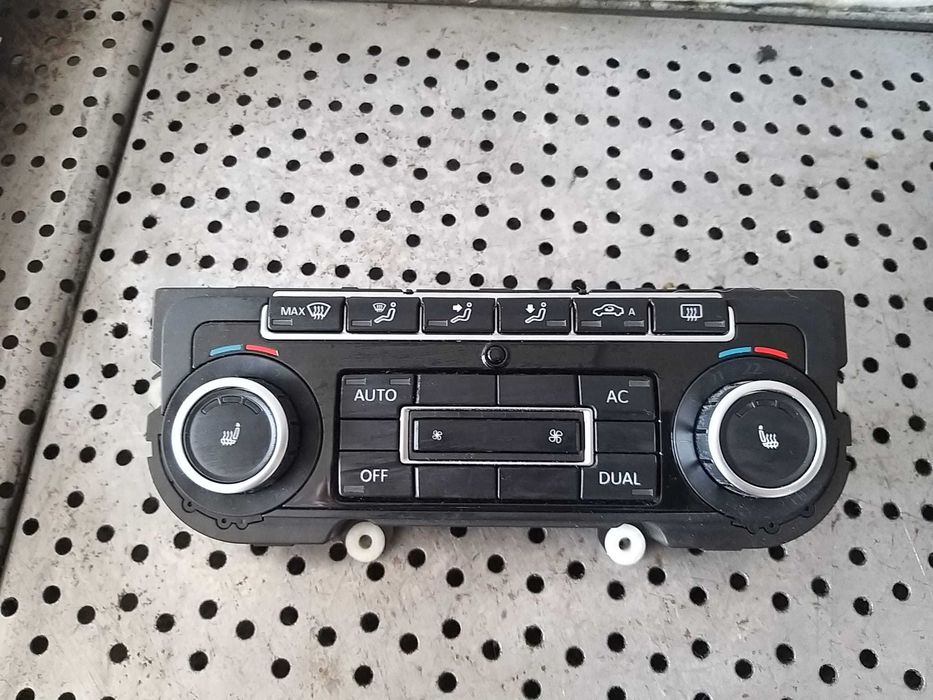Panou comanda clima ac vw golf 6 5k 5k0907044ak 5hb00974621