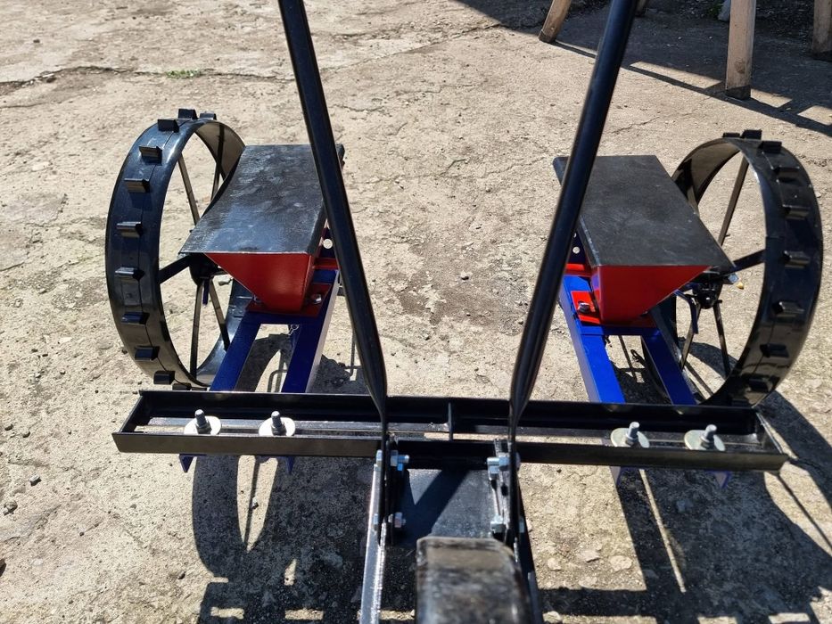 Сеалка  за царевица, лук жито дини грах боб