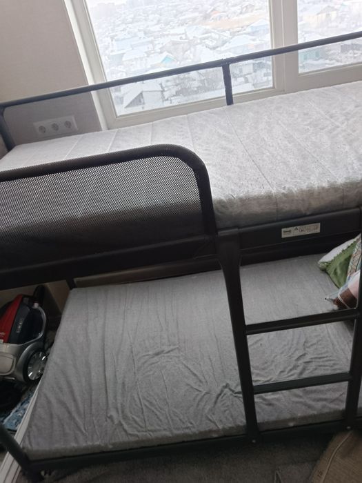 Двухместная кровать