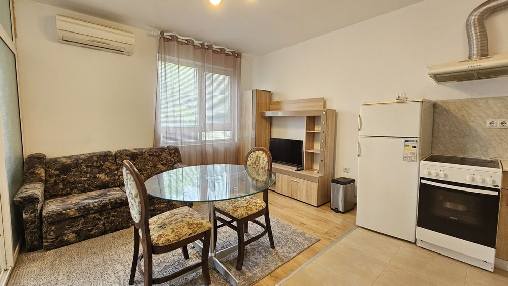 Дава се под наем Едностаен апартамент в Варна, Чайка - 40 кв.м за 306 € - Снимка #9