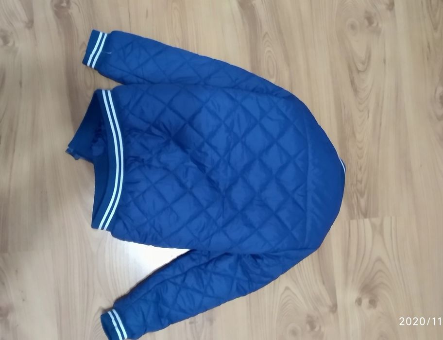 Geaca gen colegiu cumpărată din UK