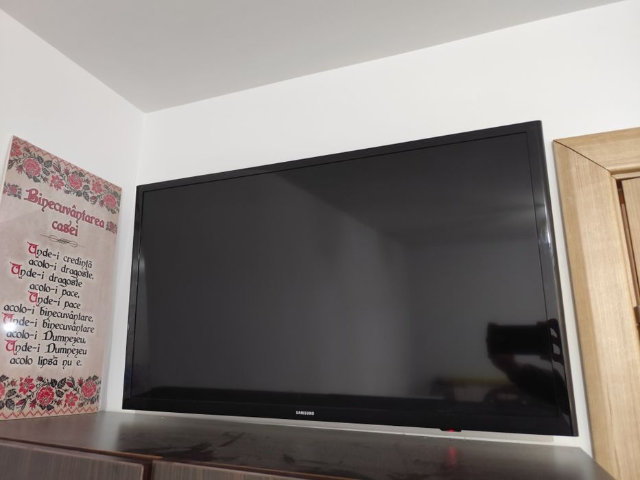 Vând televizor Samsung 80 cm