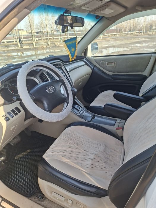 Тойота Хайландер