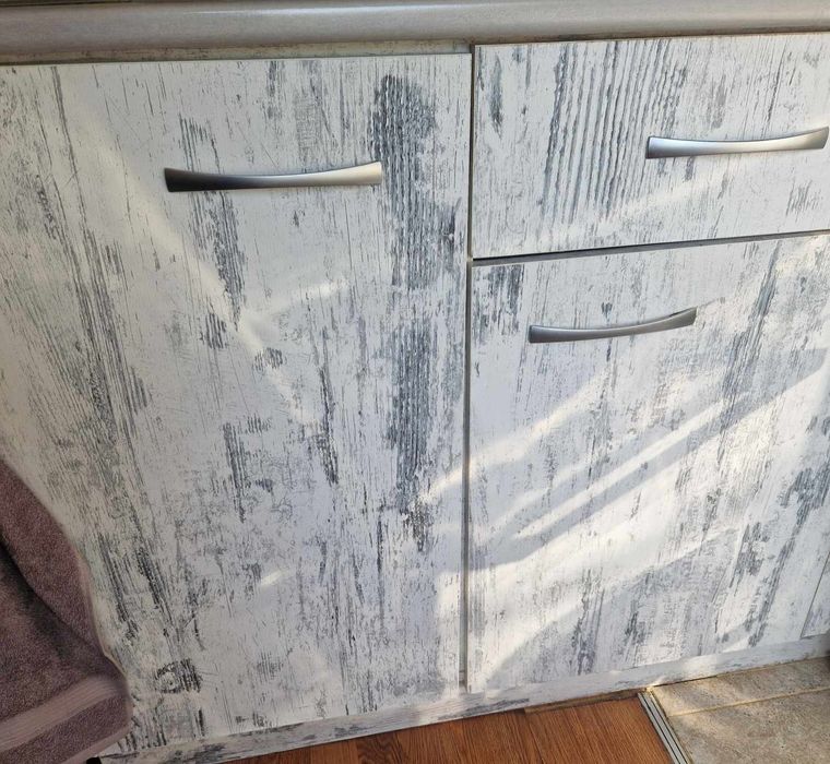 Шкафове за кухня