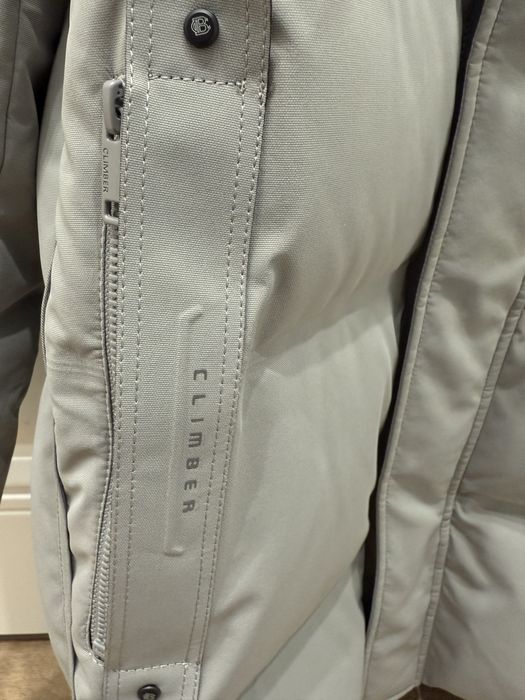 Продам куртку Climber