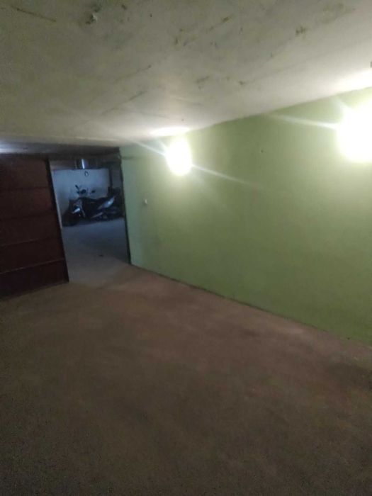 Дава се под наем Гараж / Паркомясто в София, Хладилника - 19 кв.м за 102 € - Снимка #5