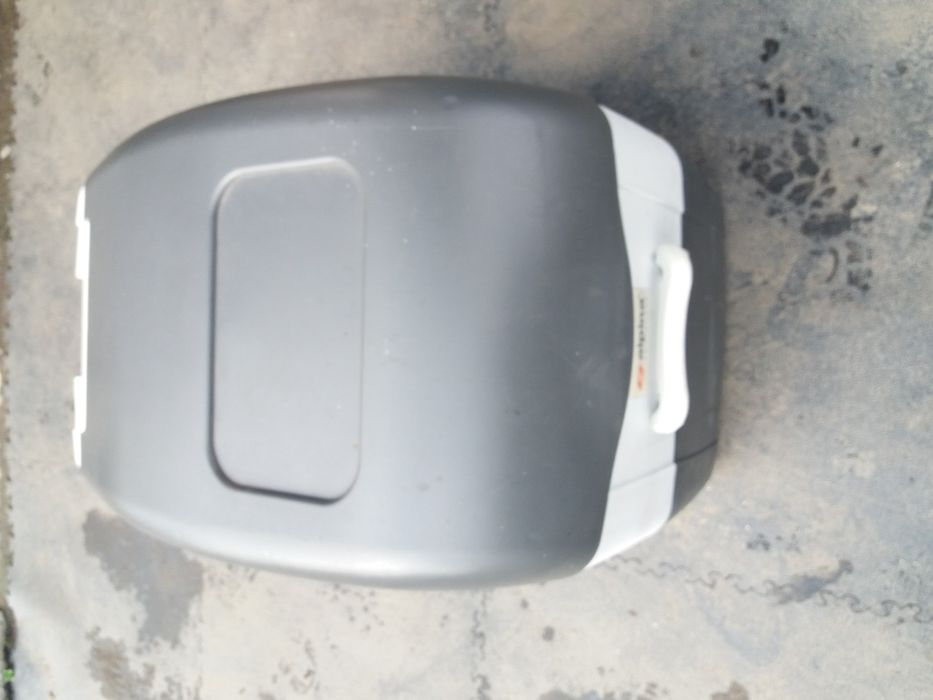 Reparatii Frigidere Auto Tir 12/24 * Încărcări Freon