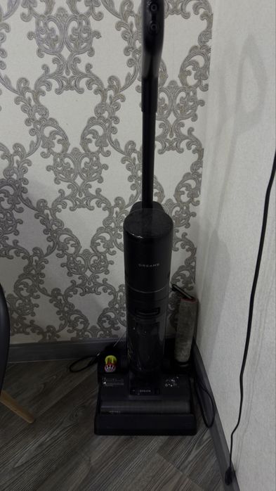 Продам вертикальный Пылесос DREAME H12 Pro черный