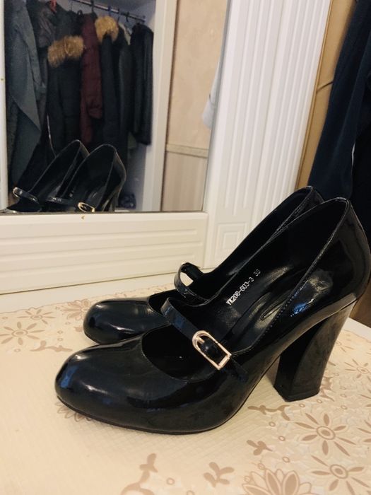 Лакированные туфли