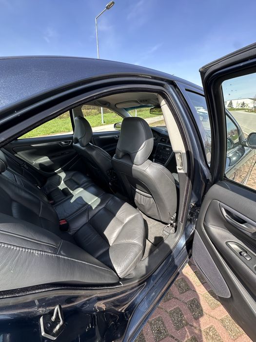 Volvo S60 2.4 D5